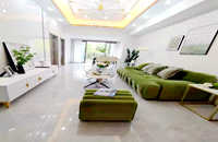 石巖小產(chǎn)權(quán)價格-香山美墅帶花園小區(qū)、停車場38萬/套起，分期6年